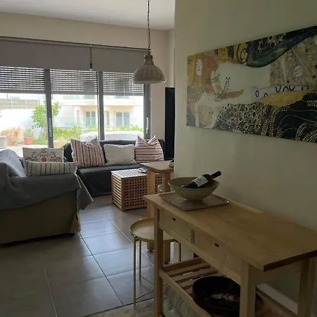 Comfy Kourouta Apartment & Suite Buitenkant foto